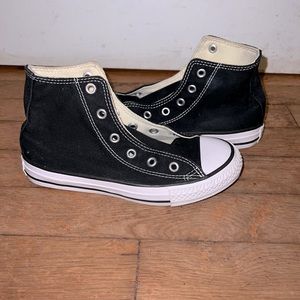 Chuck Taylors/Converse for kids sz 13Y